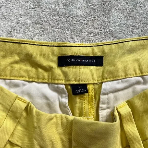 Tommy Hilfiger Women's Size 0 Bright Yellow Flat Front Chino Shorts - Picture 2 of 3